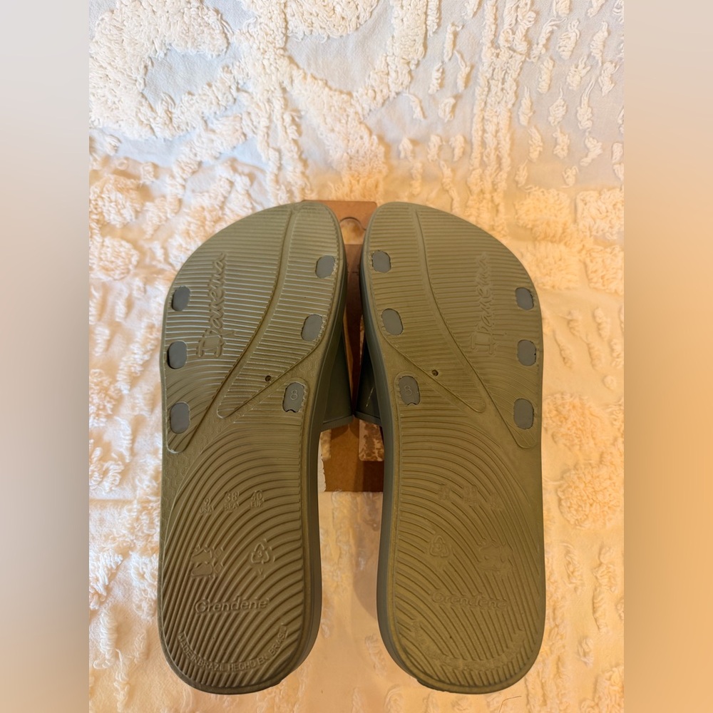 Ipanema Olive Slide Sandals #503 - Picture 2 of 2